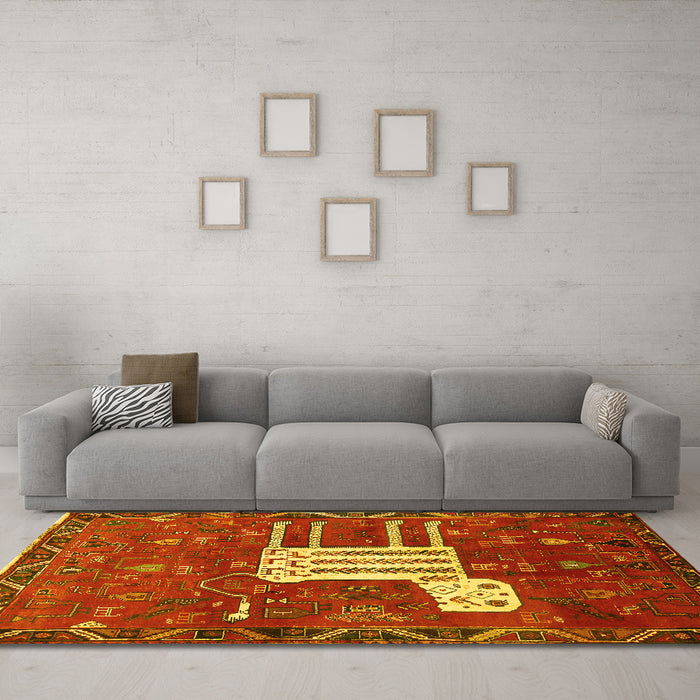Machine Washable Animal Yellow Traditional Rug in a Living Room, wshtr630yw
