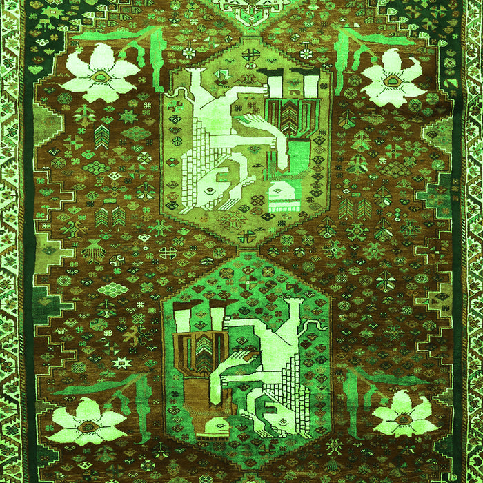 Serging Thickness of Machine Washable Animal Green Traditional Area Rugs, wshtr632grn
