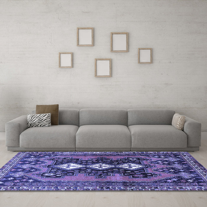 Machine Washable Persian Blue Traditional Rug in a Living Room, wshtr633blu