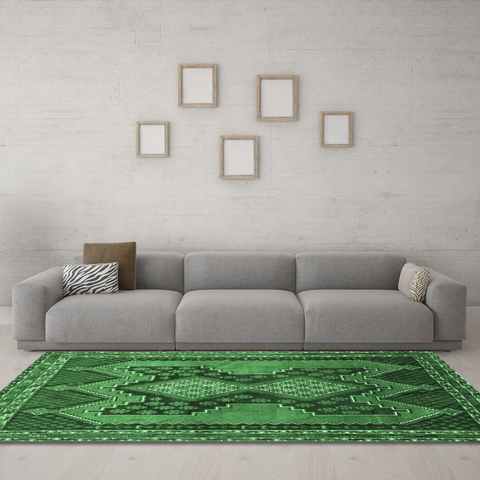 Machine Washable Persian Emerald Green Traditional Area Rugs in a Living Room,, wshtr634emgrn