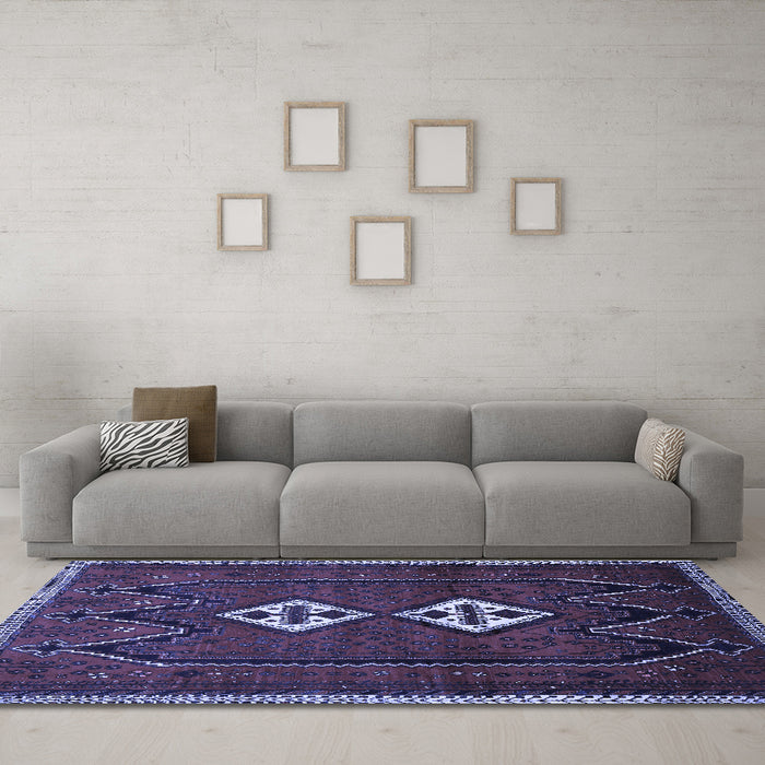 Machine Washable Persian Blue Traditional Rug in a Living Room, wshtr636blu
