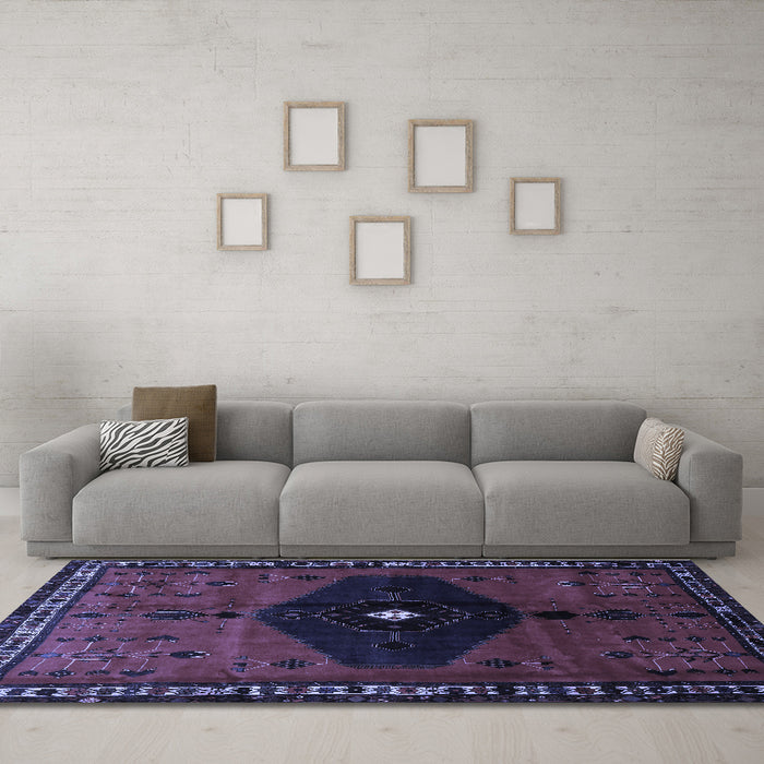 Machine Washable Persian Blue Traditional Rug in a Living Room, wshtr637blu