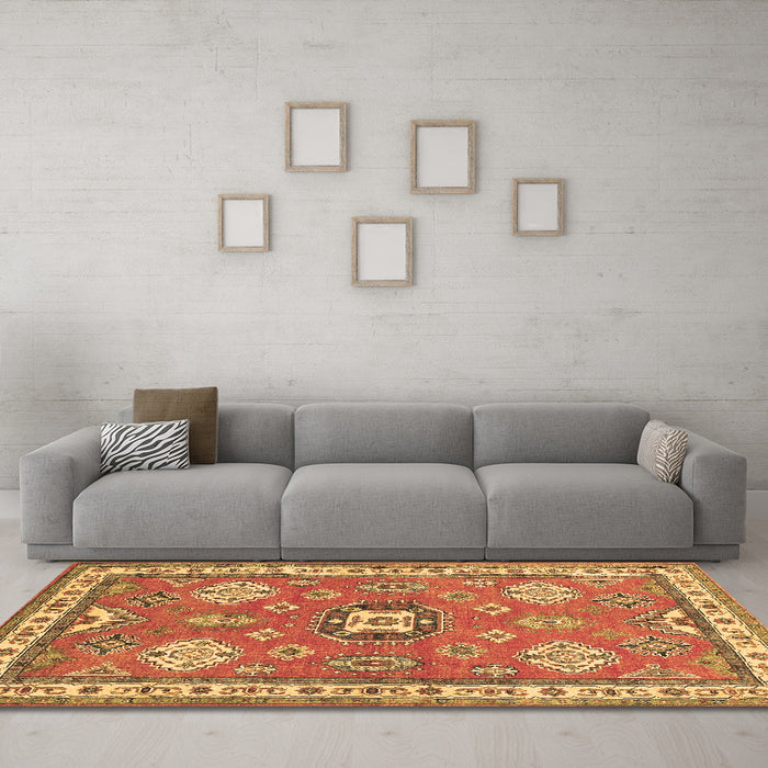 Machine Washable Geometric Brown Traditional Rug in a Living Room,, wshtr638brn