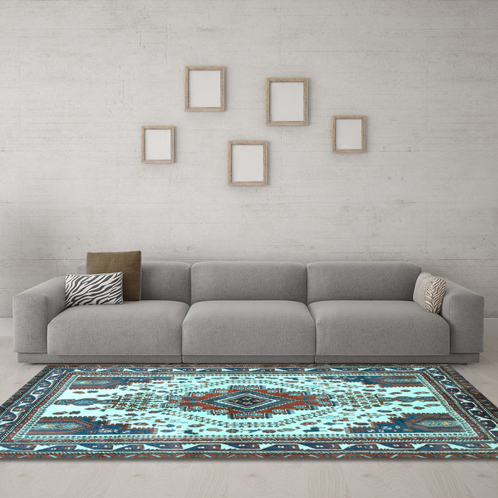 Machine Washable Persian Light Blue Traditional Rug in a Living Room, wshtr643lblu
