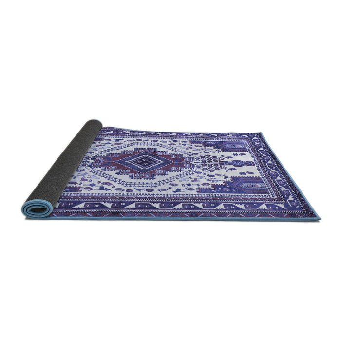 Sideview of Persian Blue Traditional Rug, tr643blu