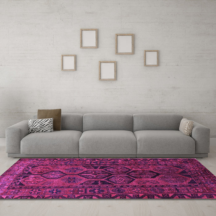 Machine Washable Persian Purple Traditional Area Rugs in a Living Room, wshtr646pur