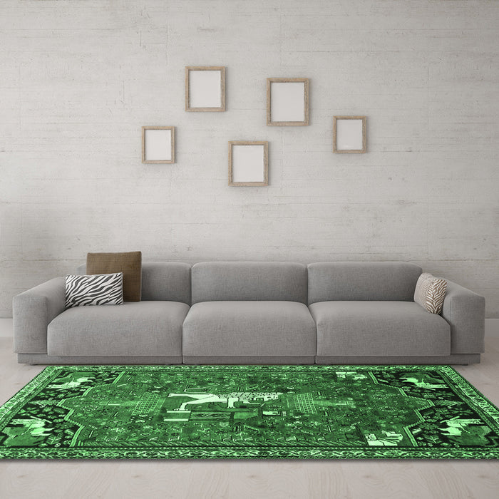 Machine Washable Animal Emerald Green Traditional Area Rugs in a Living Room,, wshtr647emgrn