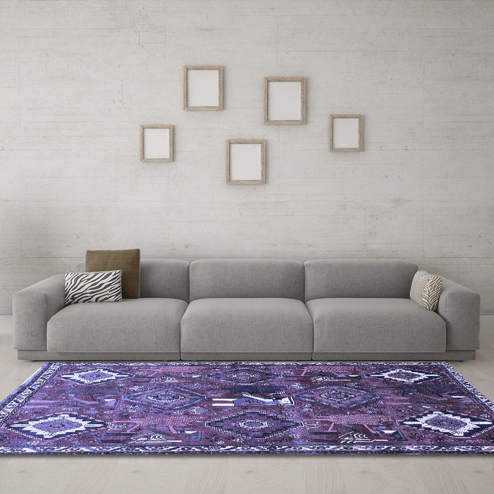 Machine Washable Persian Blue Traditional Rug in a Living Room, wshtr649blu