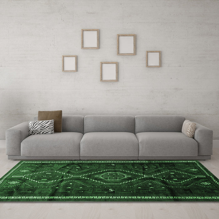Machine Washable Southwestern Emerald Green Country Area Rugs in a Living Room,, wshtr650emgrn
