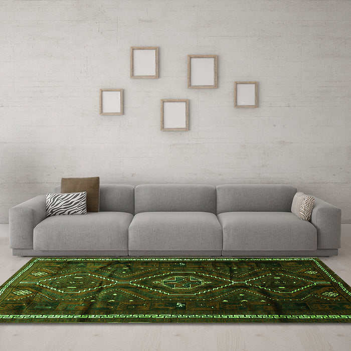 Machine Washable Southwestern Green Country Area Rugs in a Living Room,, wshtr650grn