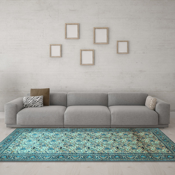 Machine Washable Persian Light Blue Traditional Rug in a Living Room, wshtr658lblu
