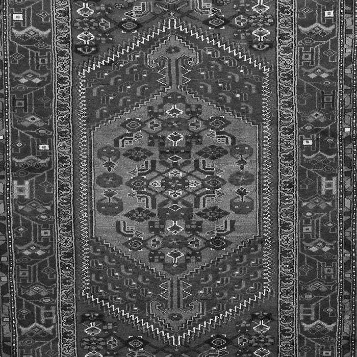 Serging Thickness of Machine Washable Persian Gray Traditional Rug, wshtr660gry