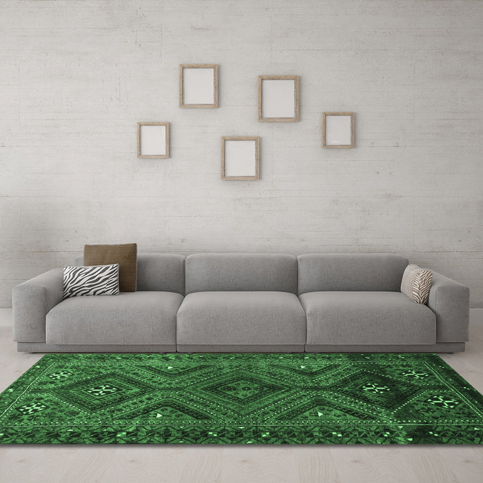 Machine Washable Persian Emerald Green Traditional Area Rugs in a Living Room,, wshtr663emgrn