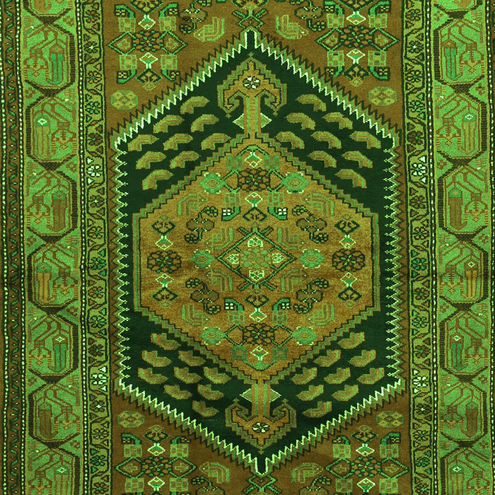 Serging Thickness of Machine Washable Persian Green Traditional Area Rugs, wshtr665grn