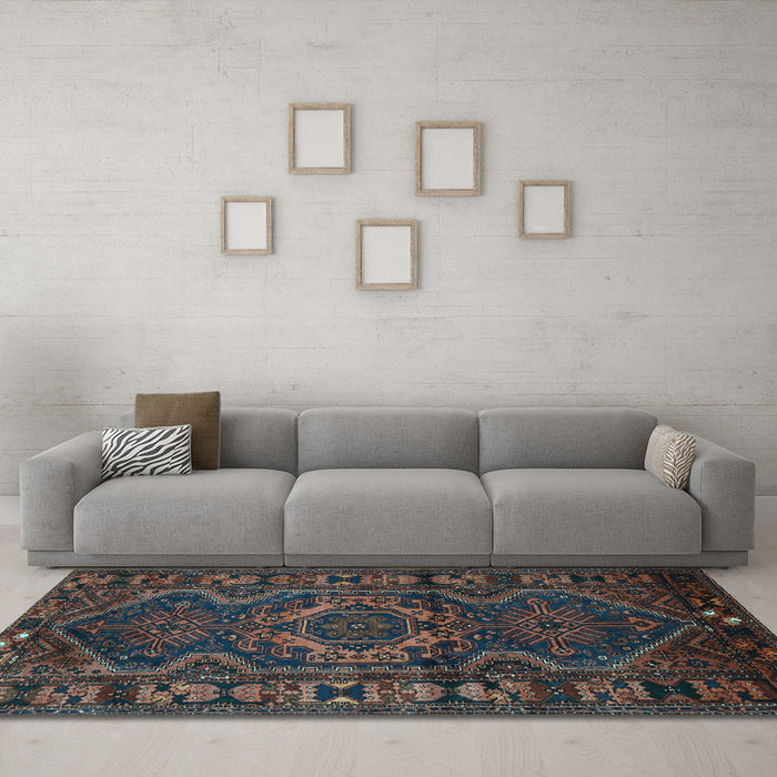 Machine Washable Persian Light Blue Traditional Rug in a Living Room, wshtr668lblu