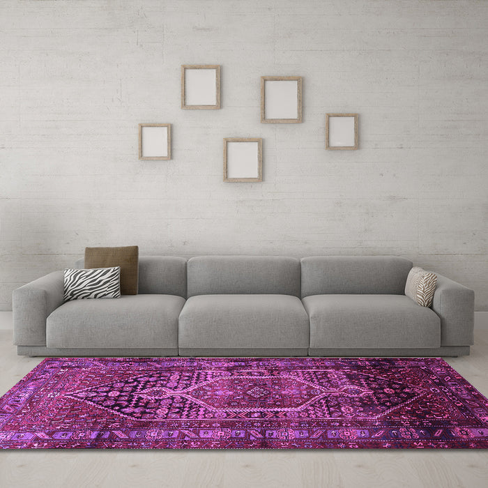 Machine Washable Persian Purple Traditional Area Rugs in a Living Room, wshtr669pur