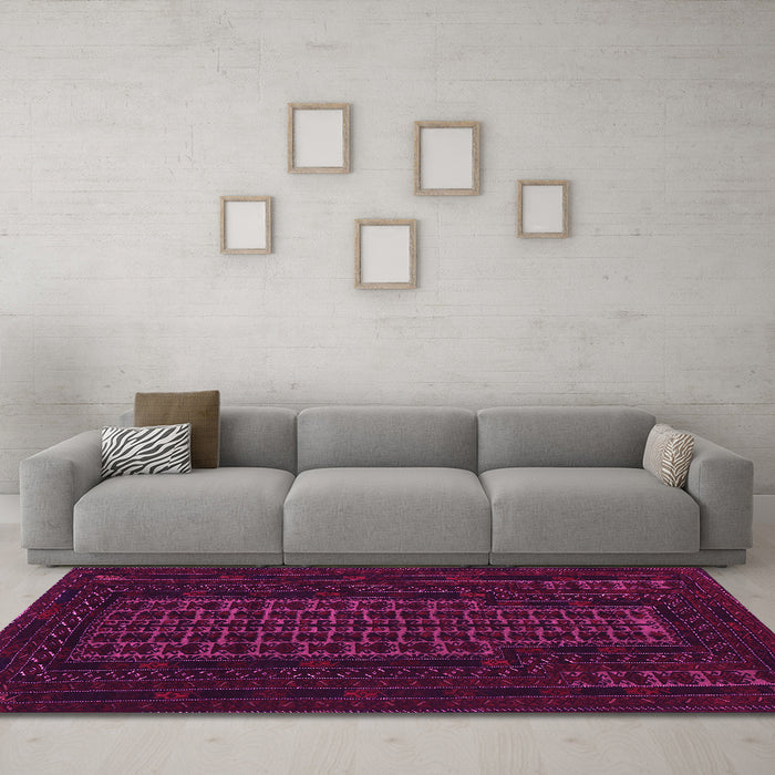 Machine Washable Persian Pink Traditional Rug in a Living Room, wshtr677pnk