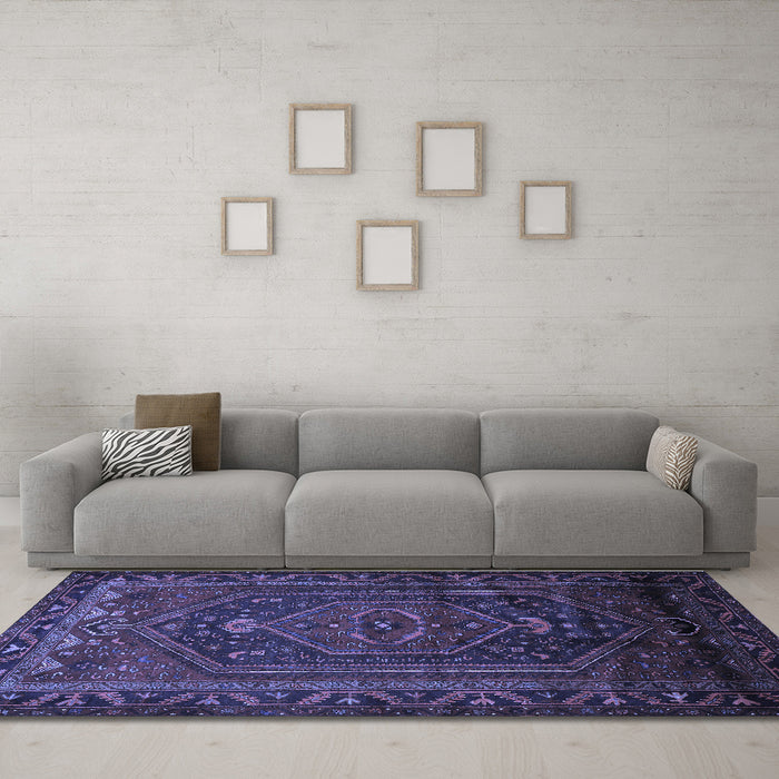 Machine Washable Persian Blue Traditional Rug in a Living Room, wshtr678blu