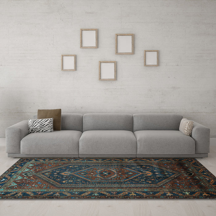 Machine Washable Persian Light Blue Traditional Rug in a Living Room, wshtr678lblu