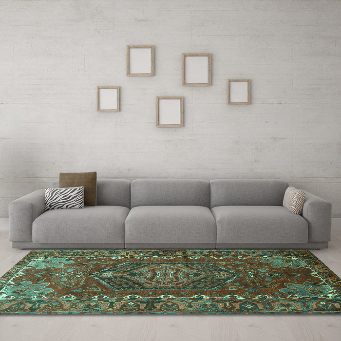 Machine Washable Persian Turquoise Traditional Area Rugs in a Living Room,, wshtr679turq