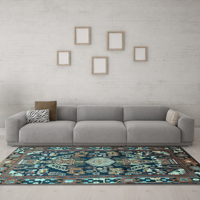 Machine Washable Animal Light Blue Traditional Rug in a Living Room, wshtr684lblu