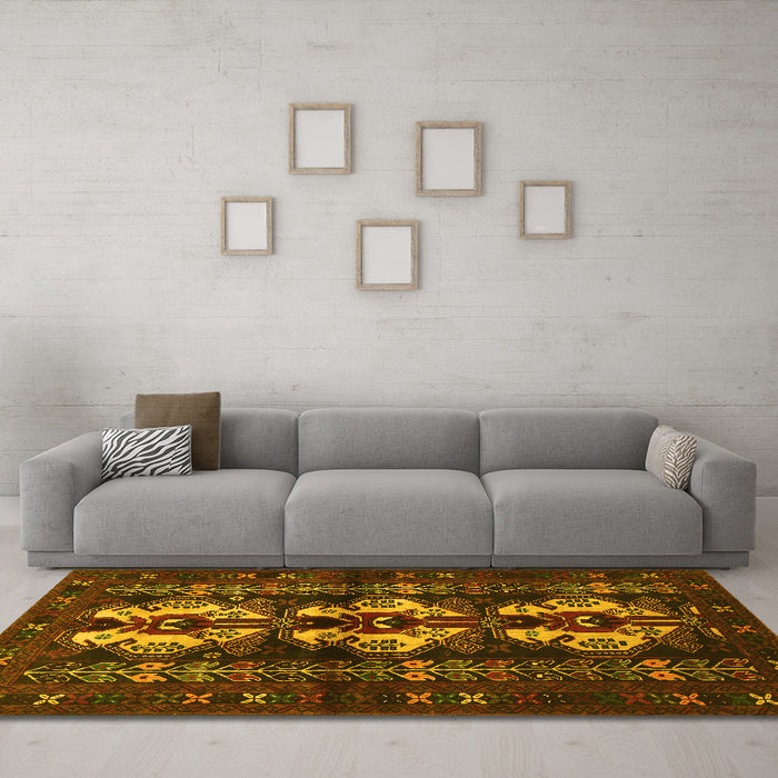 Machine Washable Persian Yellow Traditional Rug in a Living Room, wshtr685yw