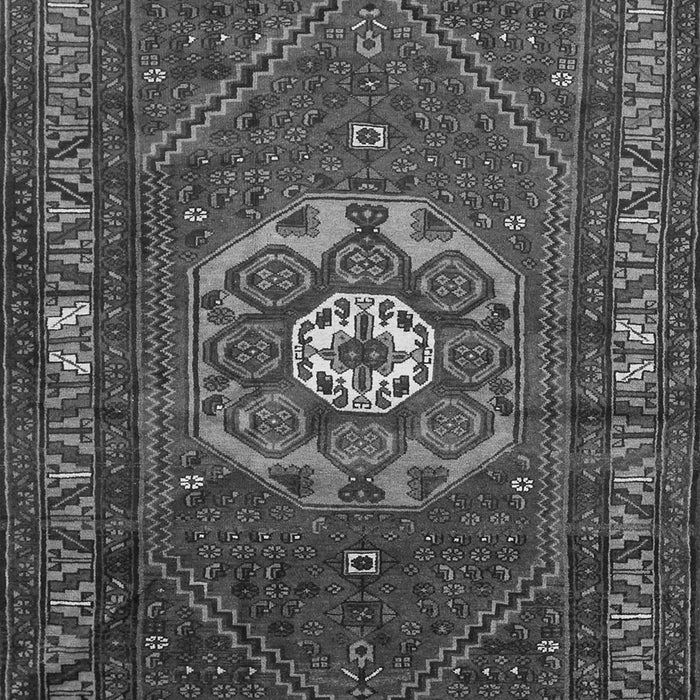 Serging Thickness of Machine Washable Persian Gray Traditional Rug, wshtr686gry