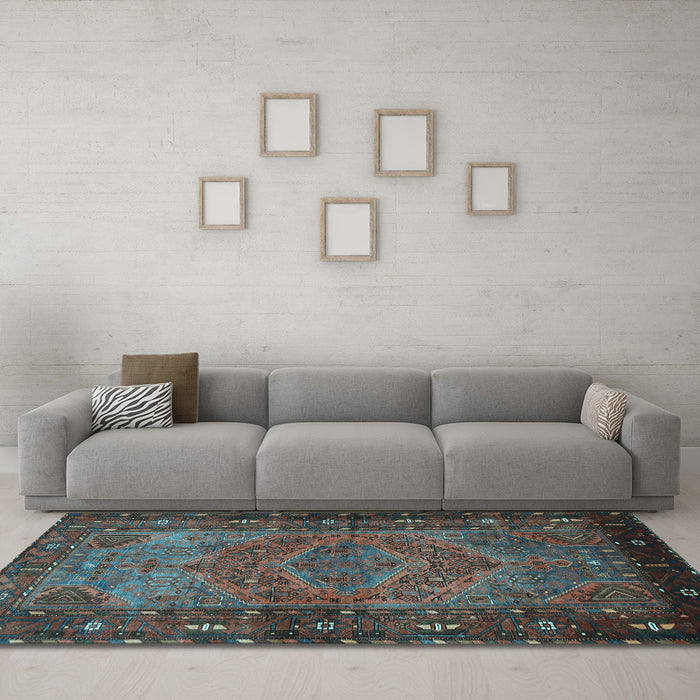 Machine Washable Persian Light Blue Traditional Rug in a Living Room, wshtr688lblu