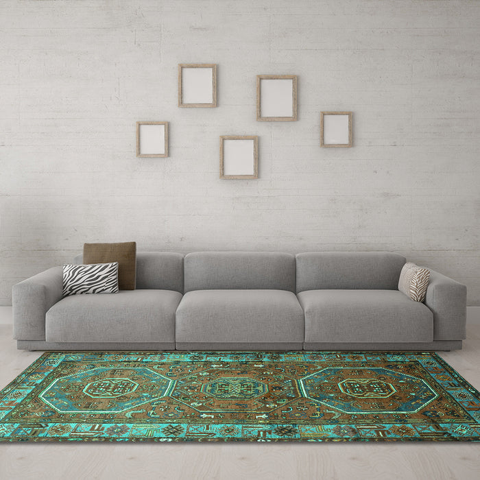 Machine Washable Persian Turquoise Traditional Area Rugs in a Living Room,, wshtr692turq
