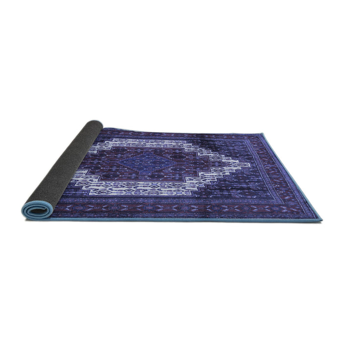 Sideview of Persian Blue Traditional Rug, tr6blu