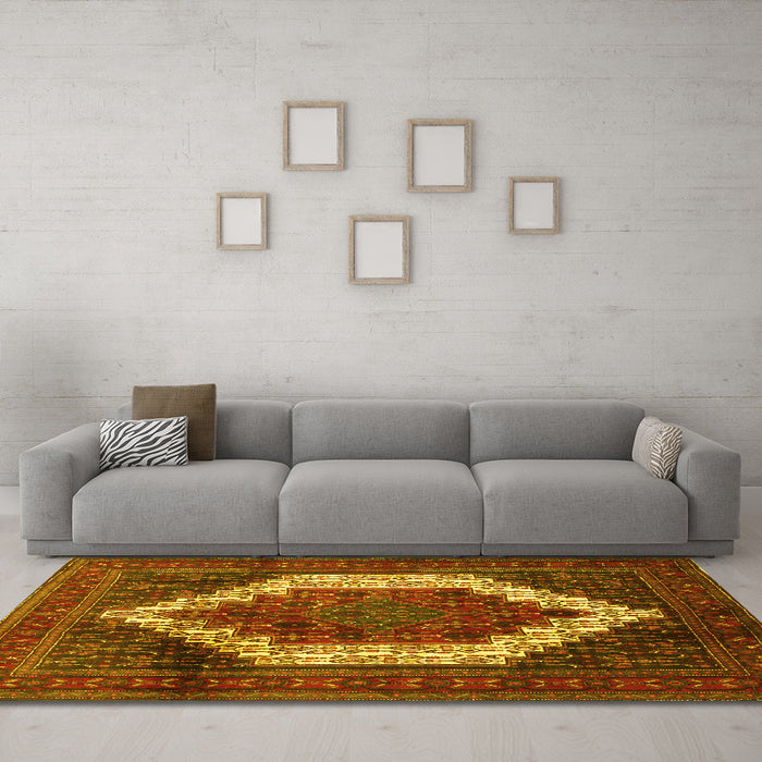 Machine Washable Persian Yellow Traditional Rug in a Living Room, wshtr6yw