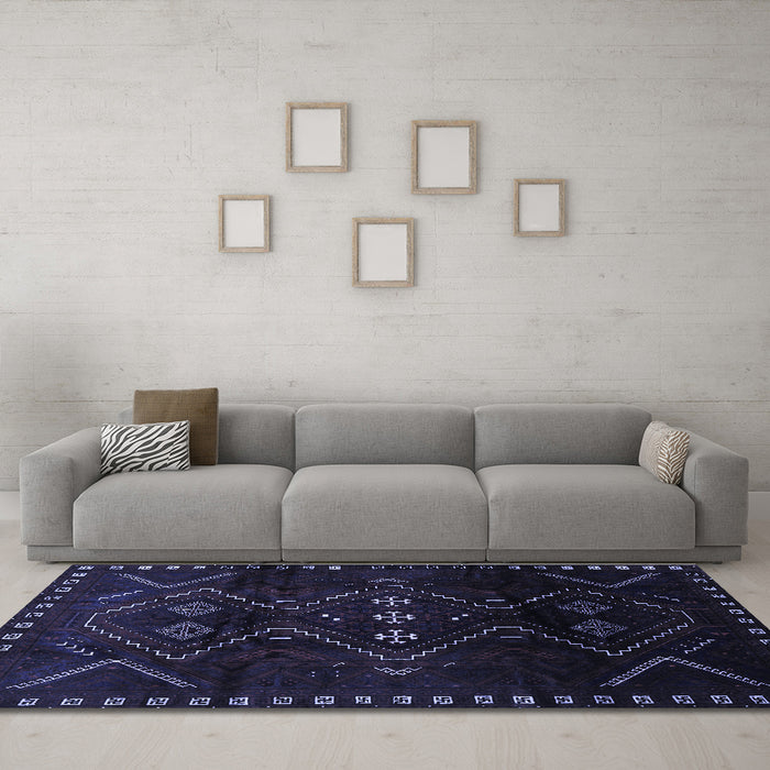 Machine Washable Persian Blue Traditional Rug in a Living Room, wshtr704blu