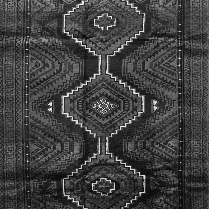 Serging Thickness of Machine Washable Persian Gray Traditional Rug, wshtr705gry