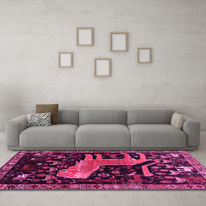 Machine Washable Animal Pink Traditional Rug in a Living Room, wshtr706pnk