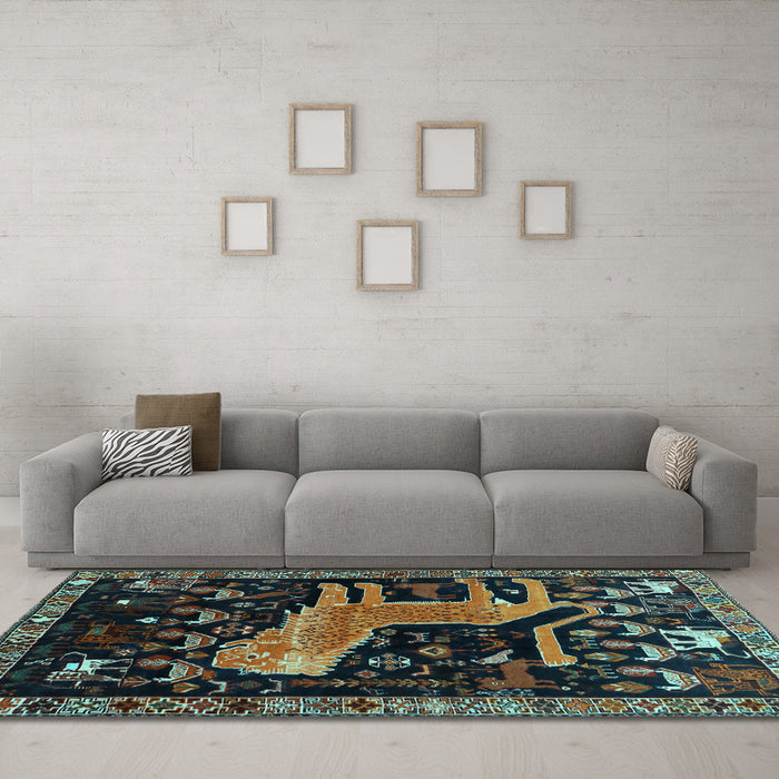 Machine Washable Animal Light Blue Traditional Rug in a Living Room, wshtr706lblu