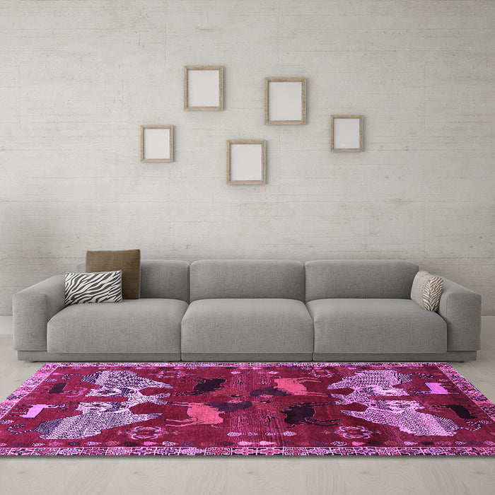 Machine Washable Animal Purple Traditional Area Rugs in a Living Room, wshtr707pur