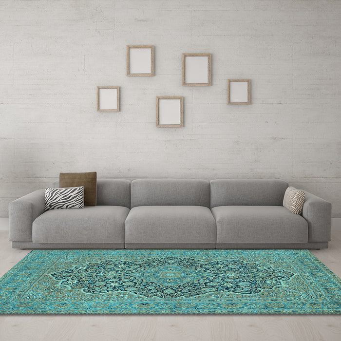 Machine Washable Persian Light Blue Traditional Rug in a Living Room, wshtr70lblu