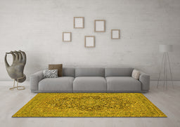 Machine Washable Persian Yellow Traditional Rug in a Living Room, wshtr70yw