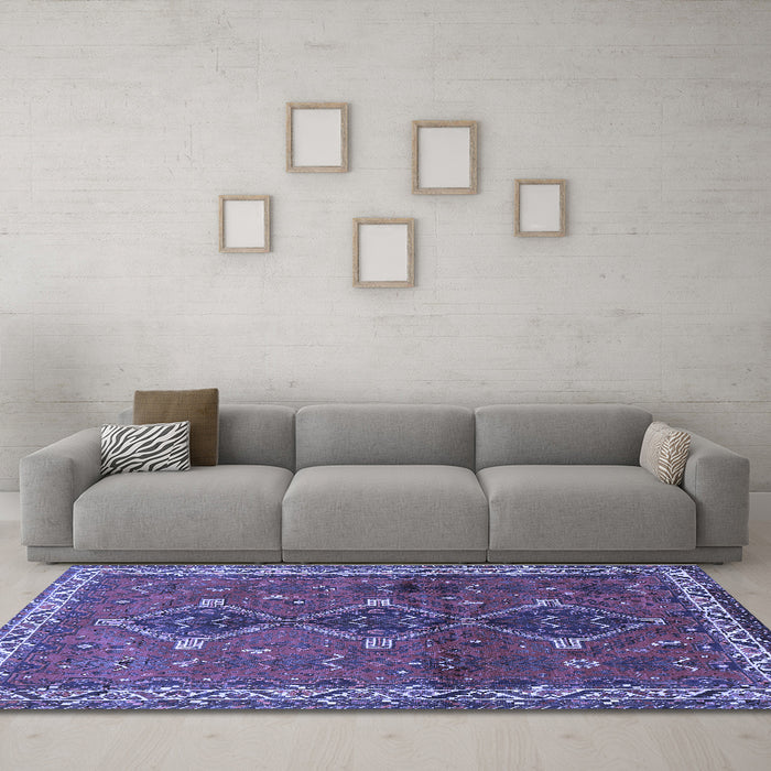 Machine Washable Persian Blue Traditional Rug in a Living Room, wshtr720blu