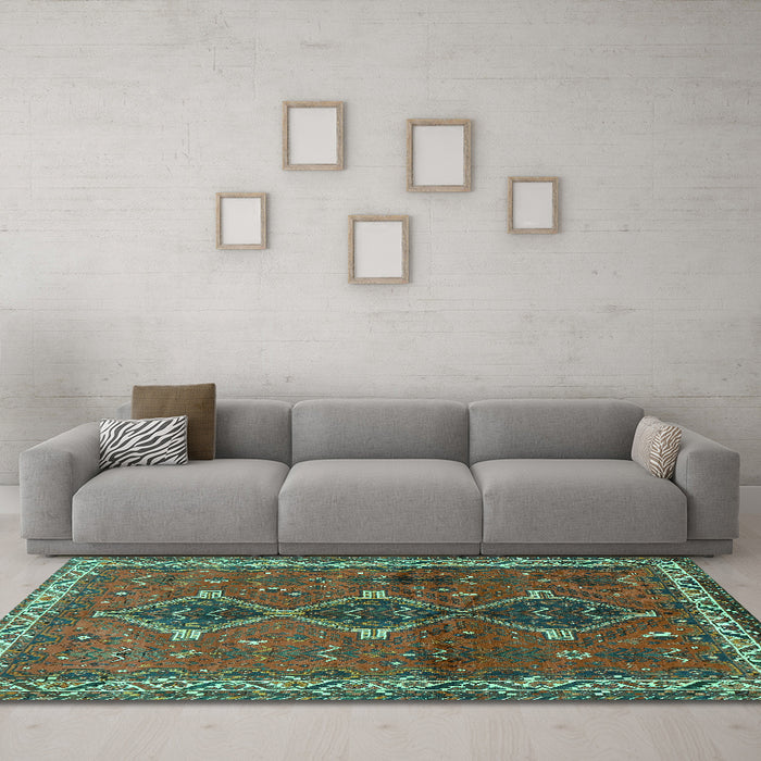 Machine Washable Persian Turquoise Traditional Area Rugs in a Living Room,, wshtr720turq