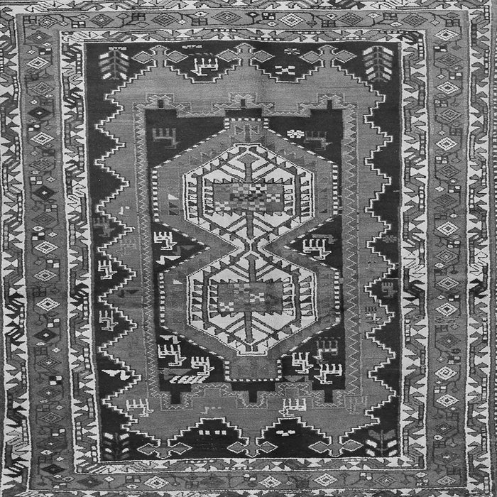 Serging Thickness of Southwestern Gray Country Rug, tr722gry
