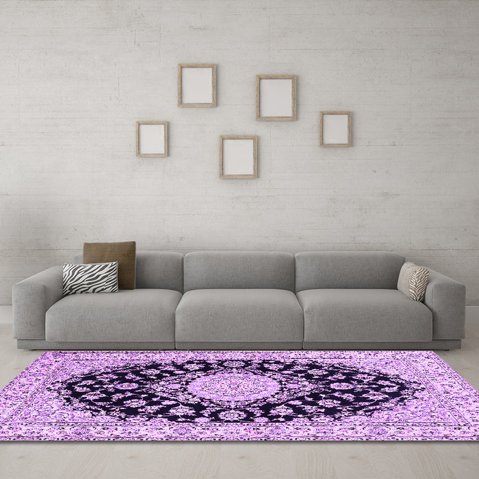 Machine Washable Medallion Purple Traditional Area Rugs in a Living Room, wshtr723pur
