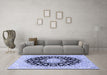 Machine Washable Medallion Blue Traditional Rug in a Living Room, wshtr728blu