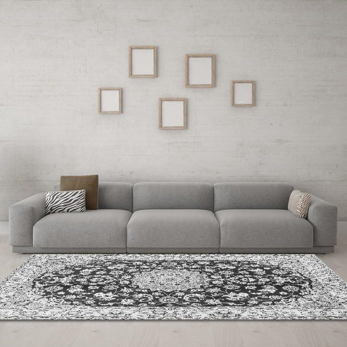 Machine Washable Medallion Gray Traditional Rug in a Living Room,, wshtr731gry