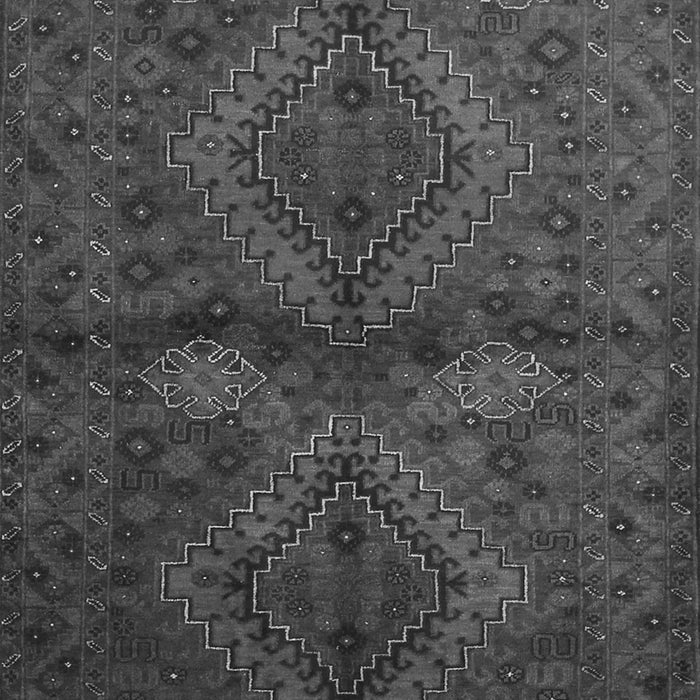 Serging Thickness of Machine Washable Persian Gray Traditional Rug, wshtr732gry