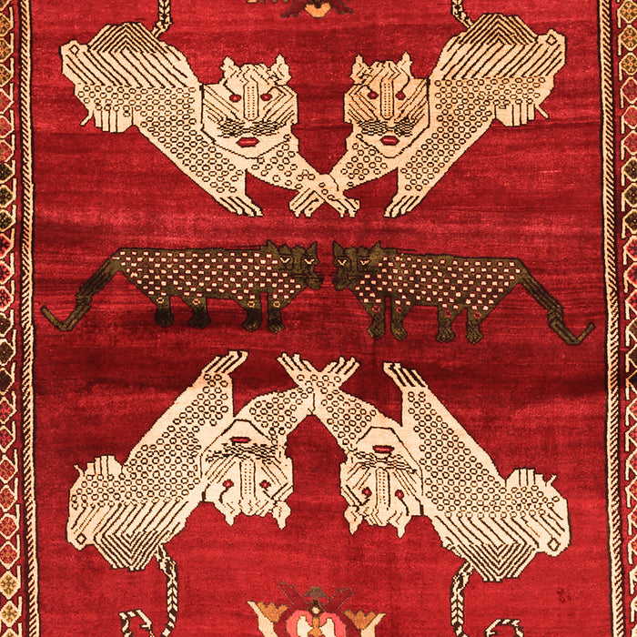 Serging Thickness of Machine Washable Animal Orange Traditional Area Rugs, wshtr734org