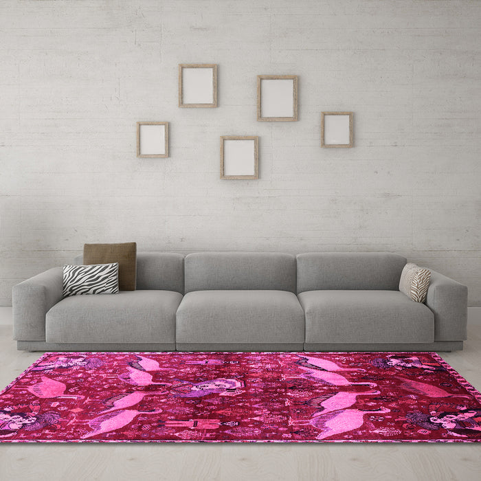 Machine Washable Animal Pink Traditional Rug in a Living Room, wshtr735pnk