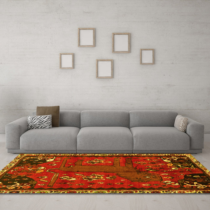 Machine Washable Animal Yellow Traditional Rug in a Living Room, wshtr736yw
