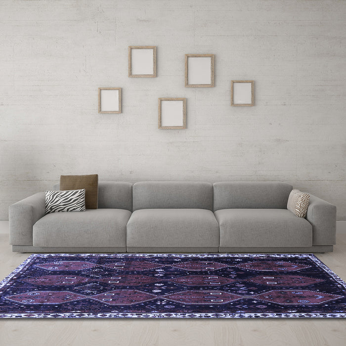 Machine Washable Persian Blue Traditional Rug in a Living Room, wshtr739blu