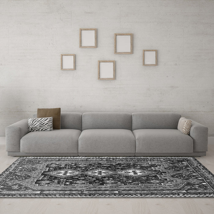 Machine Washable Persian Gray Traditional Rug in a Living Room,, wshtr741gry